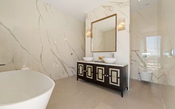 Property slide 33