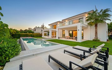 Property slide 48