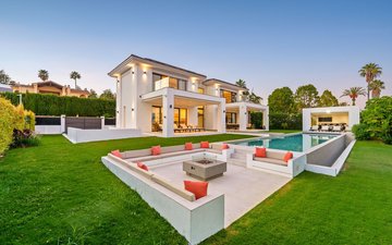 Property slide 50