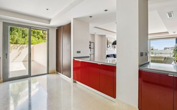 Property slide 19