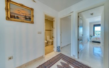Property slide 19