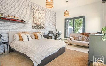Property slide 46