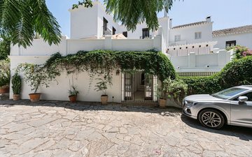 Property slide 15