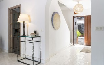 Property slide 18