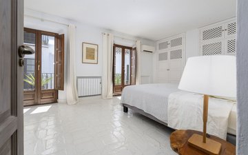 Property slide 39