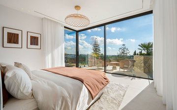 Property slide 18