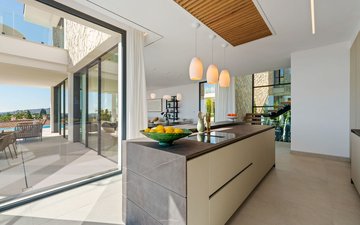 Property slide 24