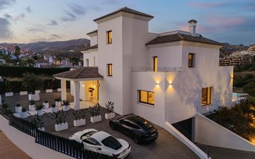 Property slide 33