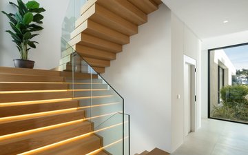 Property slide 14