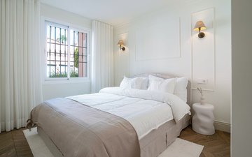 Property slide 23