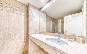 Property slide 17