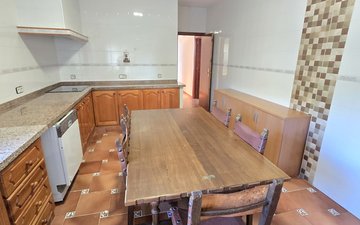 Property slide 27