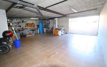 Property slide 49