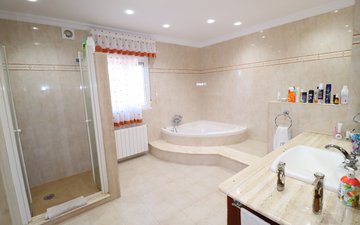 Property slide 29