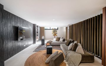 Property slide 18