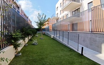 Property slide 28