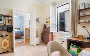 Property slide 10