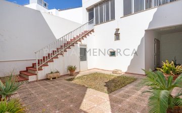 Property slide 22
