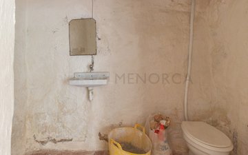 Property slide 21