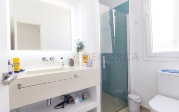 Property slide 10
