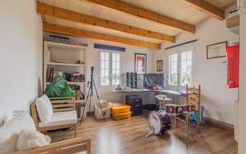 Property slide 20