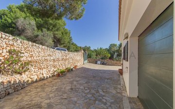 Property slide 31
