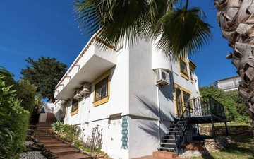 Слайд недвижимости 9