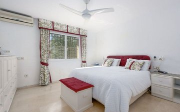 Property slide 10