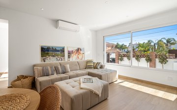 Property slide 10
