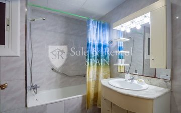 Property slide 22