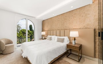 Property slide 19
