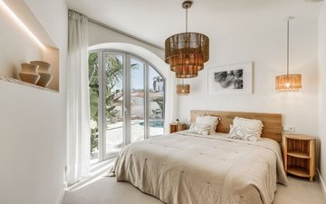 Property slide 7