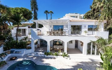 Property slide 17