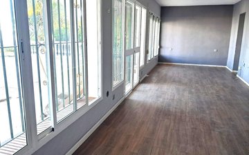 Property slide 17