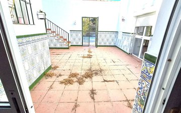 Property slide 22