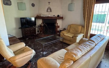Property slide 18