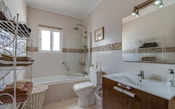 Property slide 22
