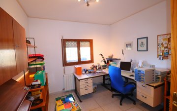 Property slide 16