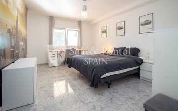 Property slide 17