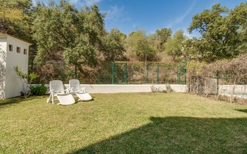 Property slide 16