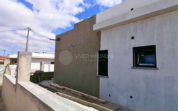 Property slide 16