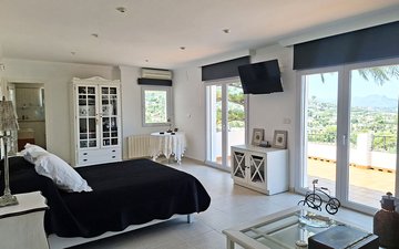Property slide 26