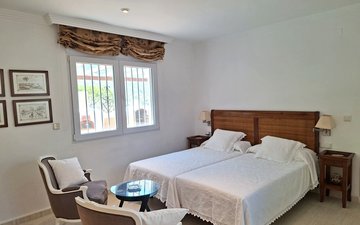 Property slide 17
