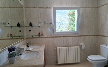 Property slide 31