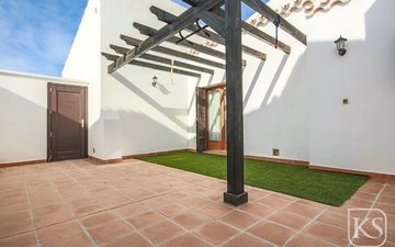Property slide 47