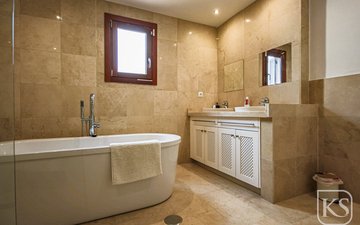 Property slide 30