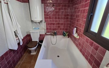 Property slide 22