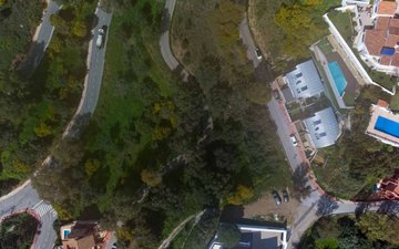 Property slide 10