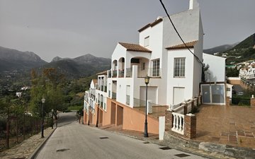 Property slide 5