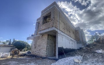 Property slide 17